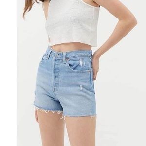 Levi’s | Premium Ribcage Short
